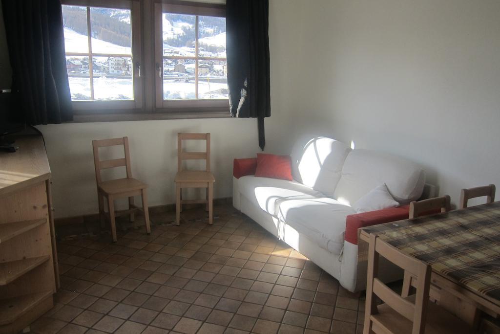 Chalet Rin da Pemont Livigno Kamer foto